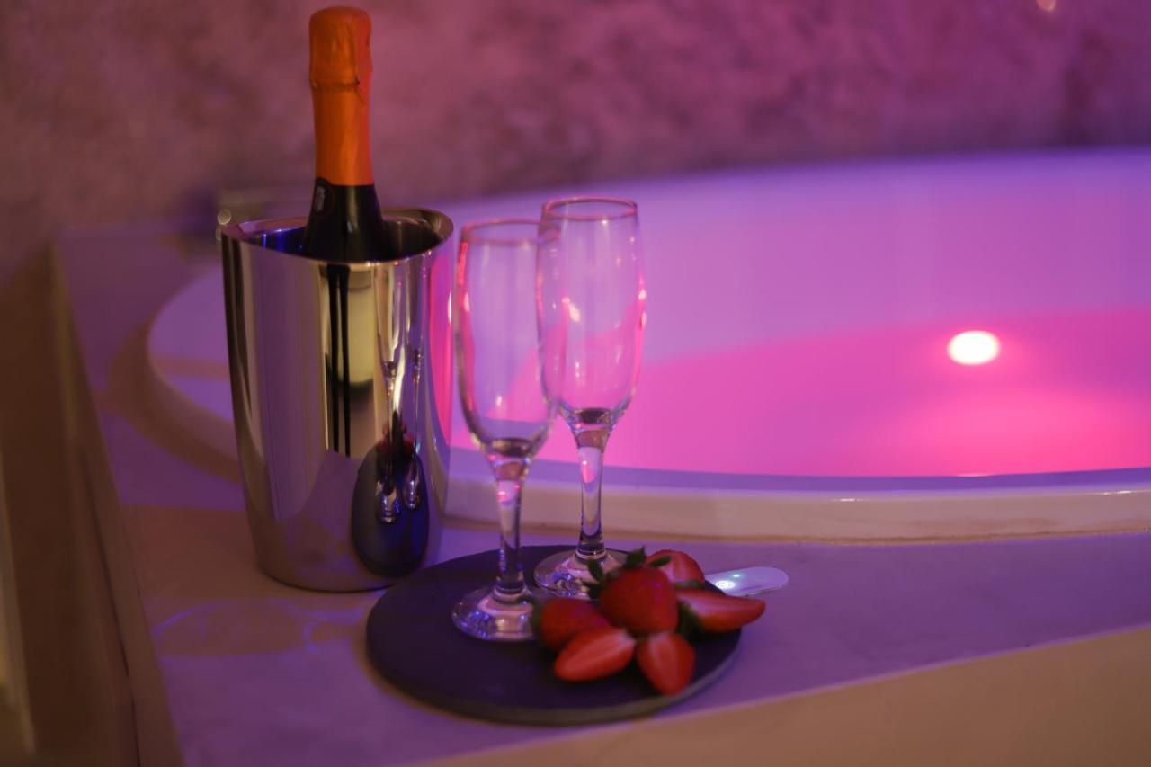 Palazzo Stapane Home Suite 9 - Luxury Living Monopoli Kültér fotó